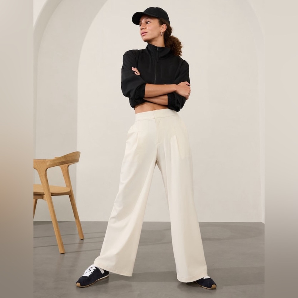 NWT Athleta Pinnacle Bone Trouser Size 6/P - Picture 3 of 9